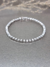 Load image into Gallery viewer, 0.10ct each Round Brilliant Moissanite Diamond Classic Tennis Bracelet