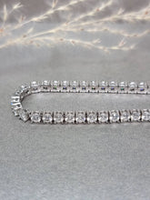 Load image into Gallery viewer, 0.20ct Each Round Brilliant Cut Moissanite Diamond Tennis Bracelet