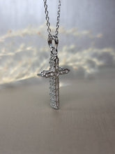 Load image into Gallery viewer, 0.72ct Round Brilliant Cut Moissanite Diamond Cross Necklace