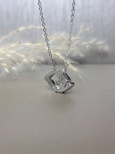Load image into Gallery viewer, 0.50ct Round Brilliant Cut Moissanite Diamond Necklace