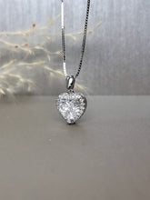 Load image into Gallery viewer, 2.00ct Heart Shape Halo Moissanite Diamond Necklace