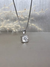 Load image into Gallery viewer, 2.00ct Cushion Cut 4 Prongs Classic Moissanite Diamond Necklace