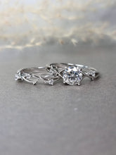 Load image into Gallery viewer, 1.00ct Double-Up(2 in 1) Round Brilliant Cut Moissanite Diamond Ring