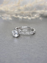 Load image into Gallery viewer, 1.00ct Round Brilliant Cut Moissanite Diamond With Side Stone Ring