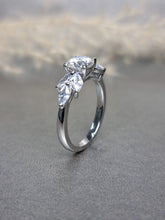 Load image into Gallery viewer, 1.00ct Round Brilliant Cut Moissanite Diamond With Side Marquise Cut Stone Ring