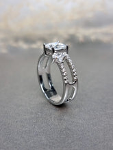 Load image into Gallery viewer, 1.00ct Princess Cut Moissanite Diamond With Double Band Ring