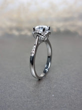 Load image into Gallery viewer, 1.00ct Round Brilliant Cut Moissanite Diamond With Side Stone Ring