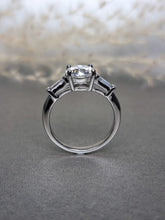 Load image into Gallery viewer, 2.00ct Round Brilliant Cut Moissanite Diamond Classic Ring