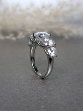 Load image into Gallery viewer, 5.00ct Round Brilliant Cut Grand Half Eternity Moissanite Diamond Ring
