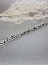 Load image into Gallery viewer, 0.20ct Each Round Brilliant Cut Moissanite Diamond Tennis Bracelet