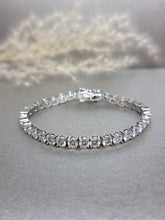 Load image into Gallery viewer, 0.30ct Each Round Brilliant Cut Moissanite Diamond Tennis Bracelet