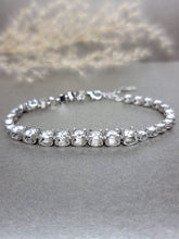 Load image into Gallery viewer, 0.50ct x 8ps, 0.10ct x 22pcs Round Brilliant Cut Moissanite Diamond Inspired C Design Tennis Bracelet