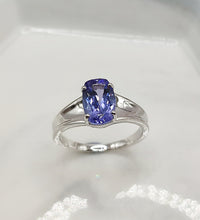 Load image into Gallery viewer, Unheated Tanzanite