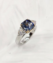 Load image into Gallery viewer, Unheated Tri-color Blue Sapphire