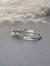 Load image into Gallery viewer, 1.00ct Round Brilliant Cut Moissanite Diamond Classic Ring