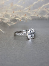 Load image into Gallery viewer, 2.00ct Oval Cut Moissanite Diamond Classic Side Stone Ring