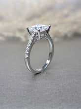 Load image into Gallery viewer, 2.00ct Princess Cut Moissanite Diamond With Side Stone Classic Ring