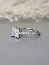 Load image into Gallery viewer, 2.00ct Princess Cut Moissanite Diamond With Side Stone Classic Ring