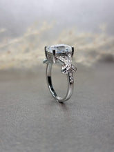 Load image into Gallery viewer, 3.00ct Emerald Cut Moissanite Diamond With Criss-cross Ring