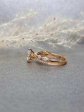 Load image into Gallery viewer, 1.00ct Round Brilliant Cut Moissanite Diamond With Marquise Side Stone Ring