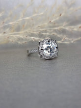 Load image into Gallery viewer, 2.00ct Round Brilliant Cut Moissanite Diamond Classic Ring