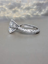 Load image into Gallery viewer, 5.00ct Round Brilliant Cut Moissanite Diamond With Side Stone Unique Band Ring