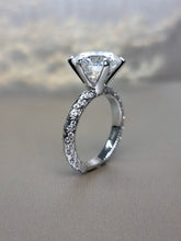 Load image into Gallery viewer, 5.00ct Round Brilliant Cut Moissanite Diamond With Side Stone Unique Band Ring
