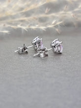 Load image into Gallery viewer, 1.00ct/Ea Heart Shape Vivid Pink Diamond Simulant Earring