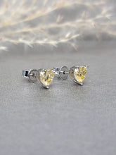 Load image into Gallery viewer, 1.00ct/Ea Heart Shape Vivid Yellow Diamond Simulant Earring