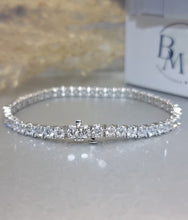 Load image into Gallery viewer, 8.48ct Lab Grown Diamond Tennis Bracelet 18k White Gold
