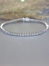 Load image into Gallery viewer, 3.60ct Lab Grown Diamond Tennis Bracelet 10k White Gold
