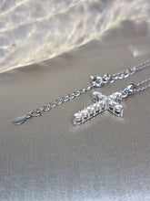 Load image into Gallery viewer, 0.72ct Round Brilliant Cut Moissanite Diamond Cross Necklace
