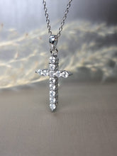 Load image into Gallery viewer, 0.72ct Round Brilliant Cut Moissanite Diamond Cross Necklace
