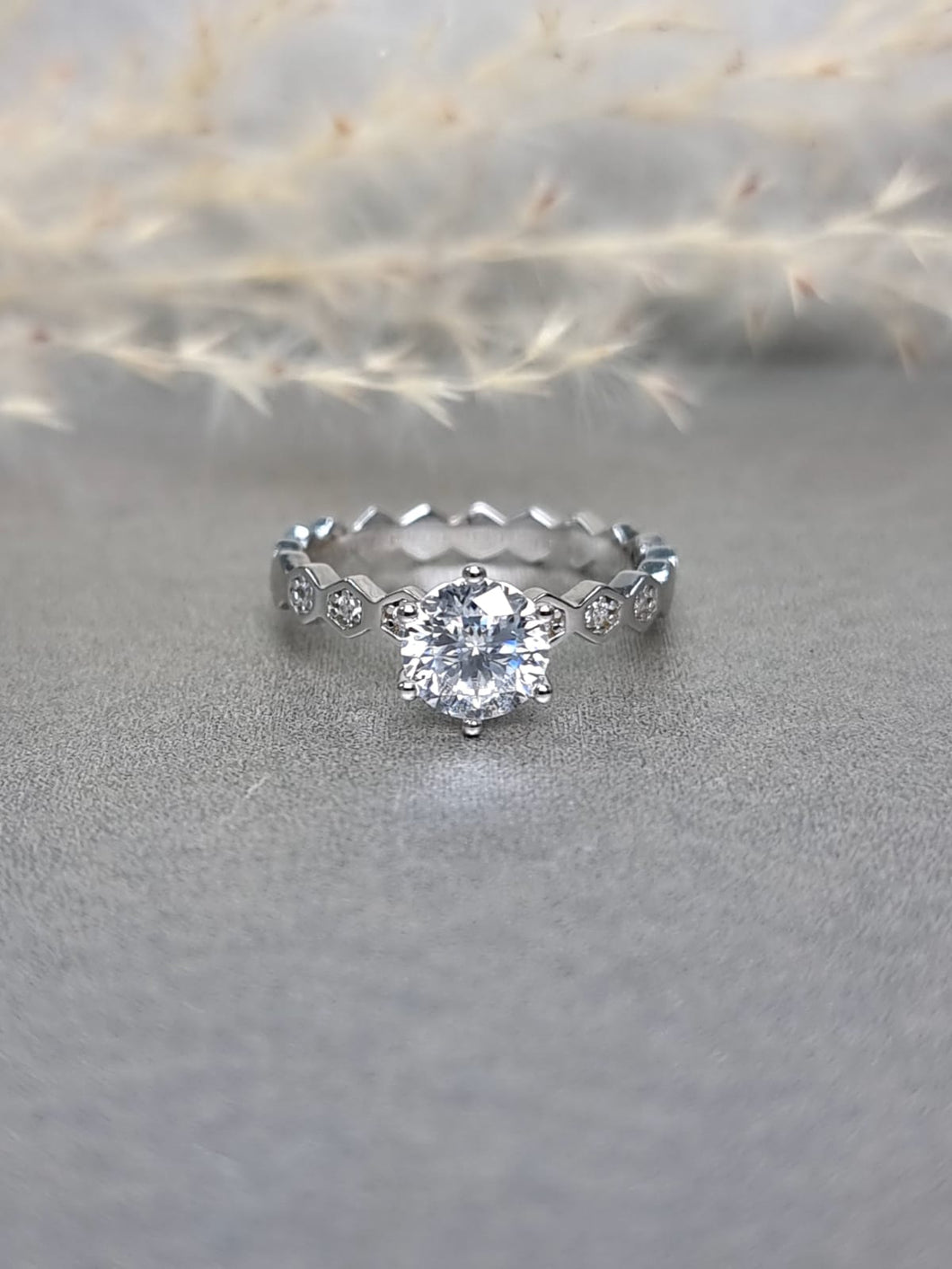 1.00ct Round Brilliant Cut Moissanite Diamond Ring