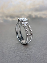 Load image into Gallery viewer, 1.00ct Princess Cut Moissanite Diamond With Double Band Ring
