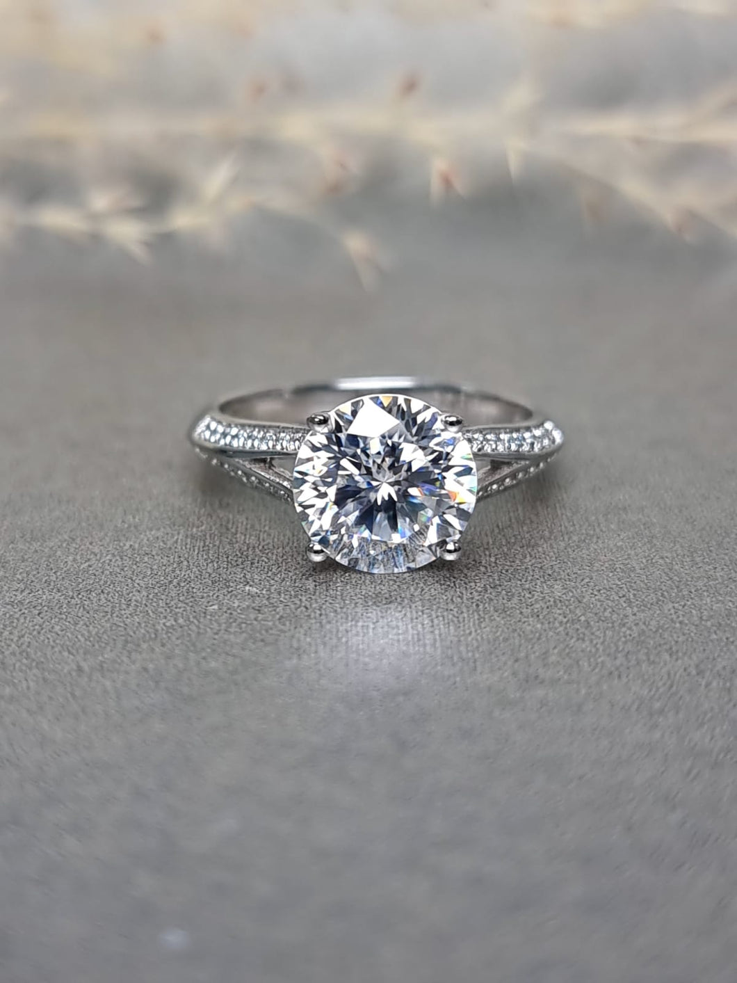 3.00ct Round Brilliant Cut Moissanite Diamond With Double V Band Ring