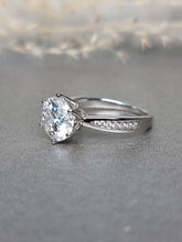 Load image into Gallery viewer, 3.00ct Round Brilliant Cut Moissanite Diamond Ring
