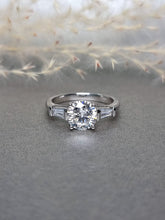 Load image into Gallery viewer, 2.00ct Round Brilliant Cut Moissanite Diamond Classic Ring
