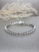 Load image into Gallery viewer, 0.30ct Each Round Brilliant Cut Moissanite Diamond Tennis Bracelet
