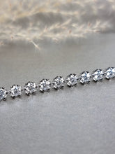 Load image into Gallery viewer, 0.30ct x 25pcs Round Brilliant Cut Moissanite Diamond Tennis Bracelet
