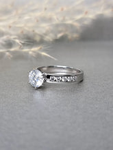 Load image into Gallery viewer, 1.00ct Round Brilliant Cut Moissanite Diamond Classic Channel Setting Ring
