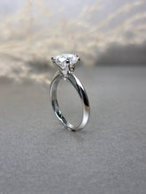 Load image into Gallery viewer, 2.00ct Round Brilliant Cut Moissanite Diamond Classic Knife Edge Ring
