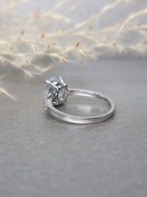 Load image into Gallery viewer, 2.00ct Oval Cut Moissanite Diamond Classic Side Stone Ring
