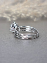 Load image into Gallery viewer, 2.00ct Round Brilliant Cut Moissanite Diamond Ring
