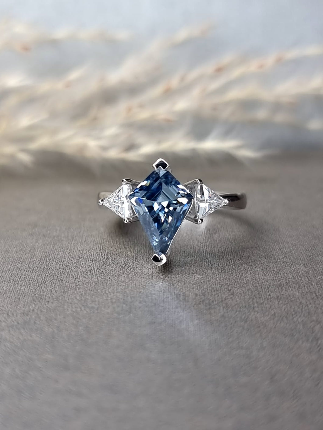 2.00ct Vivid Blue Kite Cut Moissanite Diamond With Trillion Shape Side Stone Ring