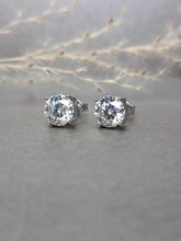 Load image into Gallery viewer, 2.00ct/Ea Round Brilliant Cut Moissanite Diamond Classic 4 prongs Earring
