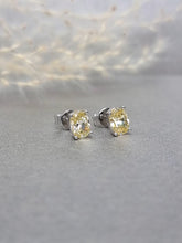 Load image into Gallery viewer, 1.00ct/Ea Oval Shape Vivid Yellow Diamond Simulant Earring
