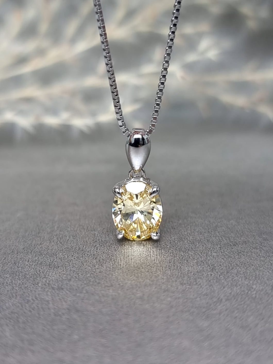 2.00ct Oval Shape Vivid Yellow Diamond Simulant Necklace